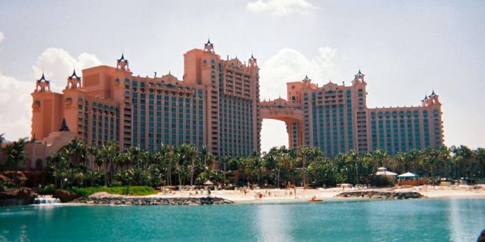 1600x1200 40+ Atlantis Resort Desktop Wallpapers - Download at WallpaperBro