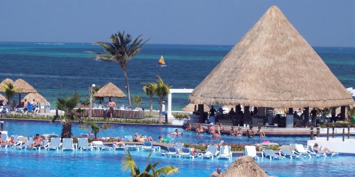 2048x1536 Harborside Resort at Atlantis | RedWeek