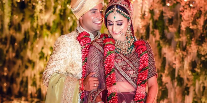 1568x2352 Indian wedding Couple Photography | Couples of Dipak Studios
