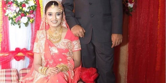1194x1600 Pakistani Wedding Couple Wallpapers - Pakistani Sexy Couple (#542004