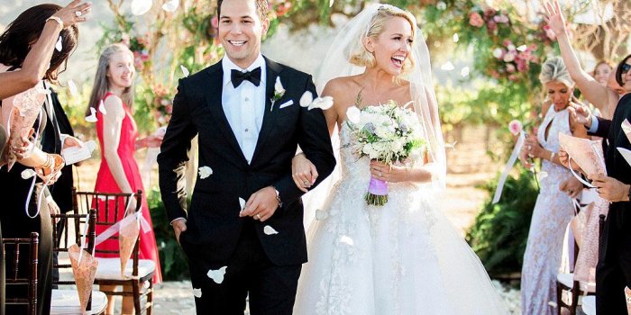 1024x768 Anna Camp and Skylar Astin's Wedding | PEOPLE.com