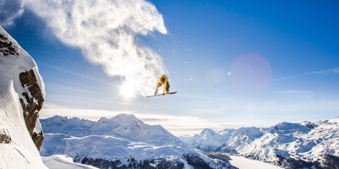 1920x1280 Red Bull Snowboarding Wallpapers