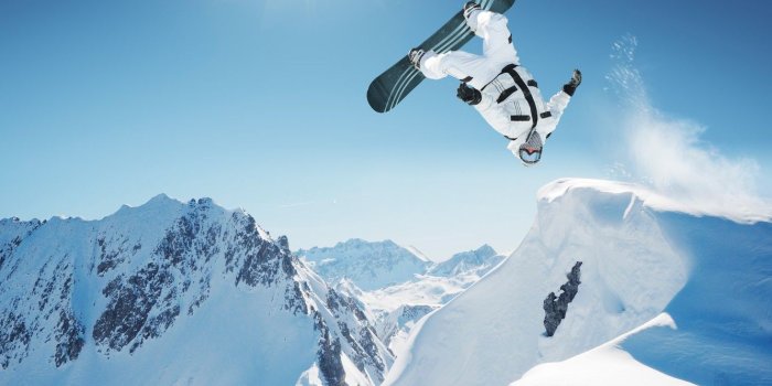 1332x850 Wallpaper winter, the sky, the sun, clouds, snow, mountains, nature