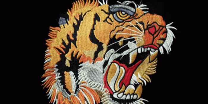 750x1334 Gucci Tiger Wallpapers