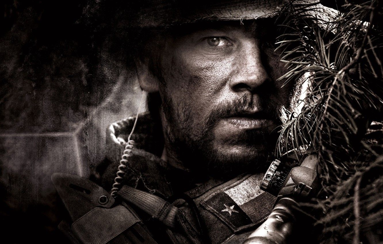 1332x850 Wallpaper Gun, Rifle, Wallpaper, Military, Mark Wahlberg, Man