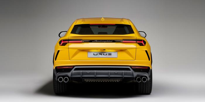 3840x2400 Download 3840x2400 wallpaper lamborghini urus, yellow car, rear view