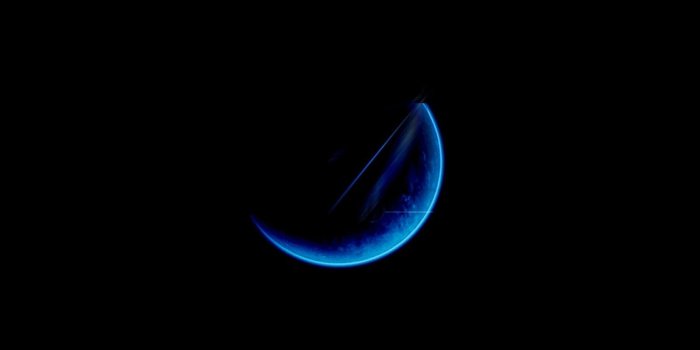 1600x1200 Download Standart 4:3 1600x1200 - Black, Blue, Light, Moon Wallpaper