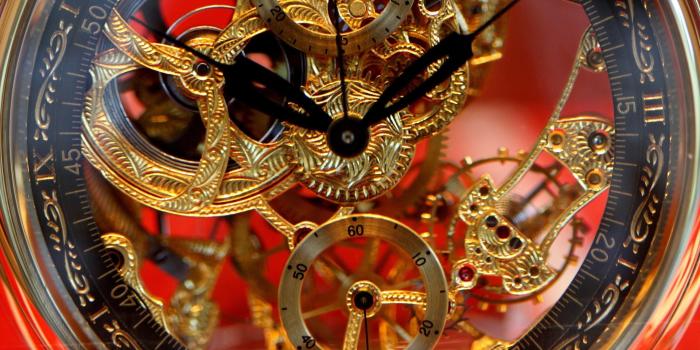 2560x1600 Red & black clock face | Steampunk Fantazmo | Clock wallpaper, Gear