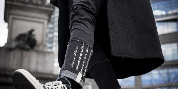 1000x1499 100+ Converse Pictures | Download Free Images & Stock Photos on Unsplash