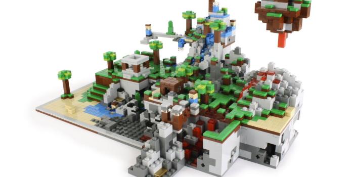1600x1066 What you can do with 6 Lego Minecraft sets : Minecraft