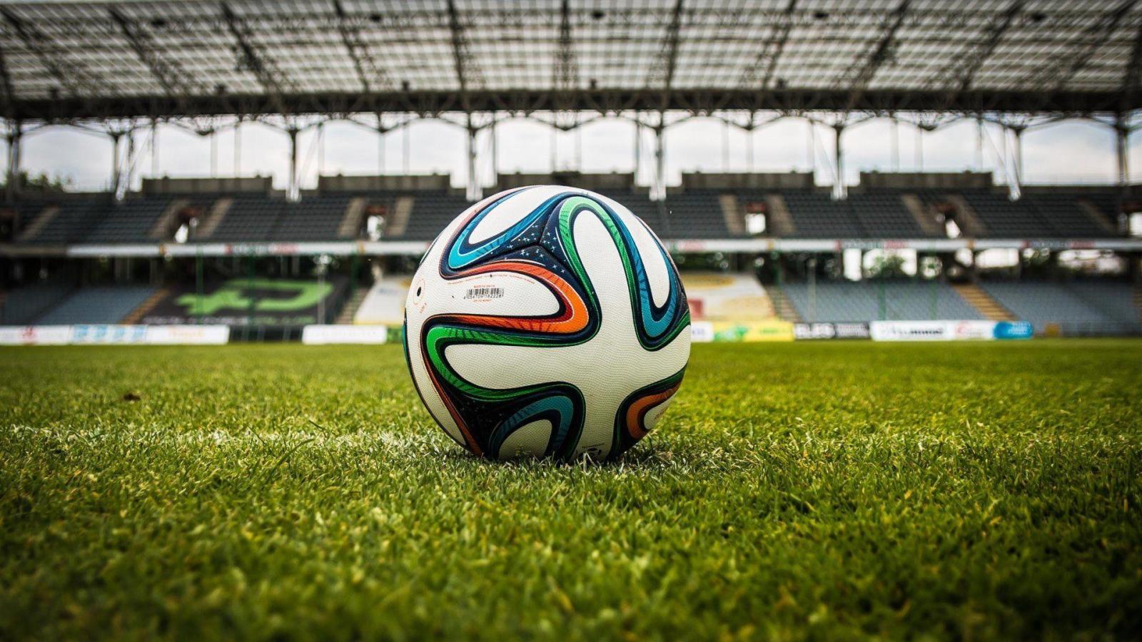1920x1080 Soccer Balls Wallpapers