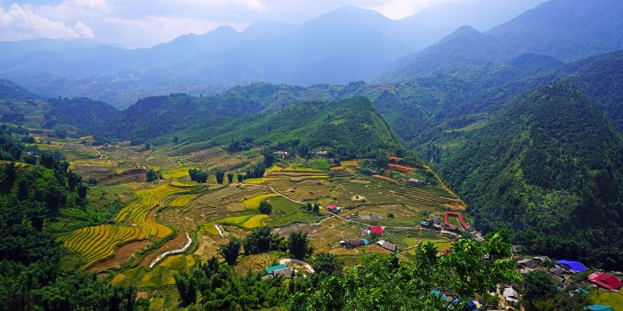 2560x1440 Pictures Vietnam Muong Hoa Valley Nature Mountains Fields 2560x1440