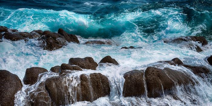 1366x768 HD Background Ocean Waves Rocks Sea Foam Wallpaper – WallpapersByte