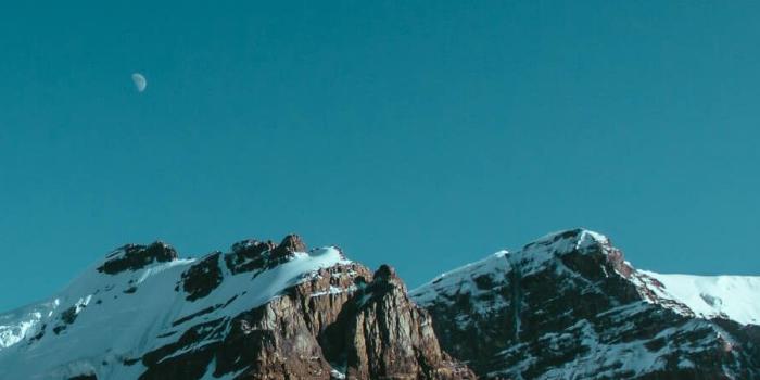 900x1600 Mountain iPhone Wallpapers - Top Free Mountain iPhone Backgrounds