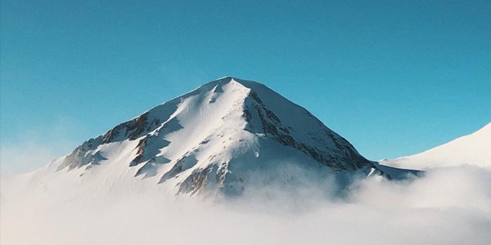 750x1334 Minimalist Mountain Above Clouds iPhone Wallpaper