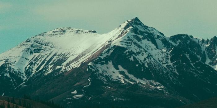 938x1668 Download wallpaper 938x1668 rocks, mountains, colorado, mountain