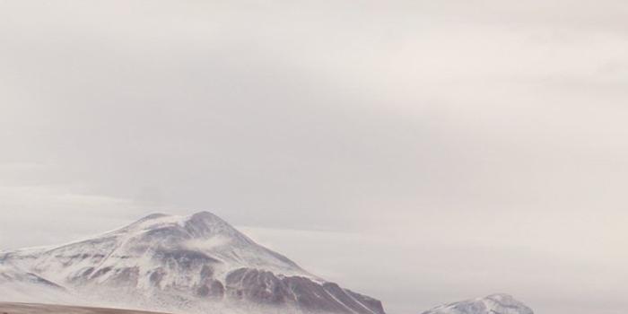 768x1536 Best wallpaper to show off your iPhone X screen | iMore