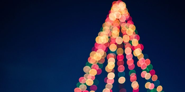 5120x2880 Wallpaper Weekends: Holiday Lights for Mac, iPhone, iPhone X, iPad