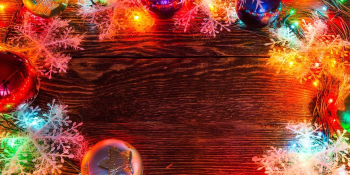 3840x2160 Wallpaper Christmas balls, colorful holiday lights 3840x2160 UHD 4K