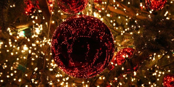 1680x1050 Christmas Lights Wallpapers Holiday Wallpapers Desktop Background