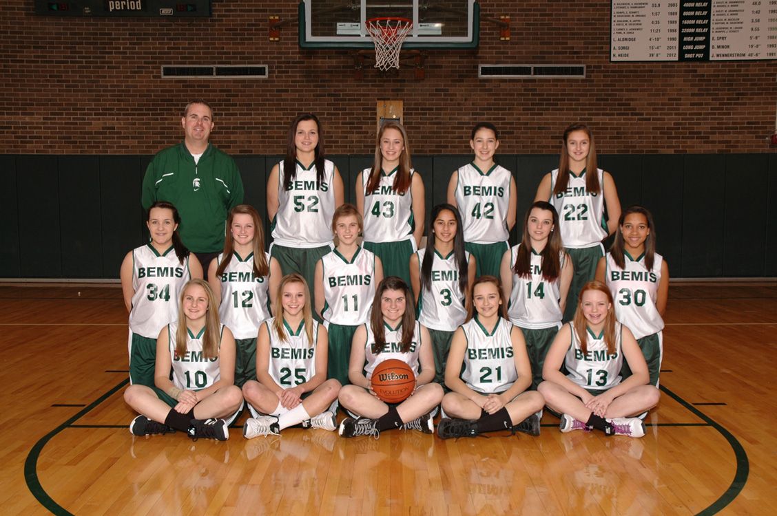 1128x750 49+] Basketball Wallpapers for Girls on WallpaperSafari