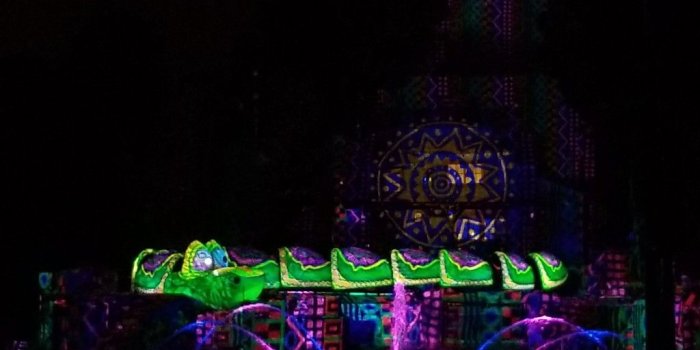 1024x768 Fantasmic time #Disneyland – The Geek's Blog @ disneygeek.com