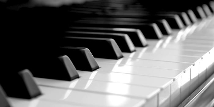 2560x1440 40+ Ivory Keyboard Desktop Wallpapers - Download at WallpaperBro