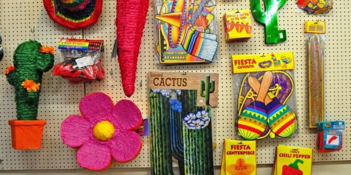 1024x768 Fiesta Party Decorations — CLASSIC Style : Creating Unique Fiesta