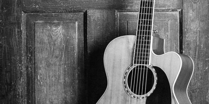 1152x2048 Guitar wallpaper | awesome in 2019 | Guitar photography, Acoustic