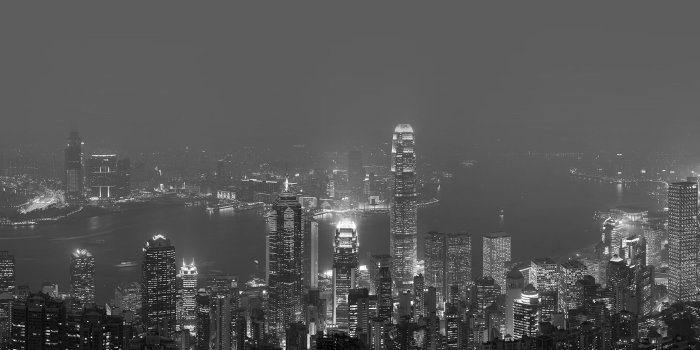 2732x2732 me98-skyline-hongkong-dark-city-night-live - Papers.co