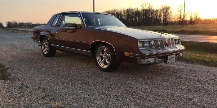 1600x1200 BangShift.com Money No Object: This 1982 Oldsmobile Cutlass Supreme