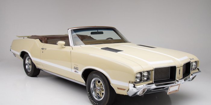 2048x1536 1972 Hurst Oldsmobile Cutlass Supreme 442 Convertible (J67) muscle