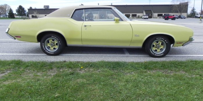 1600x1200 BangShift.com eBay Find: This 1972 Oldsmobile Cutlass Supreme Is A