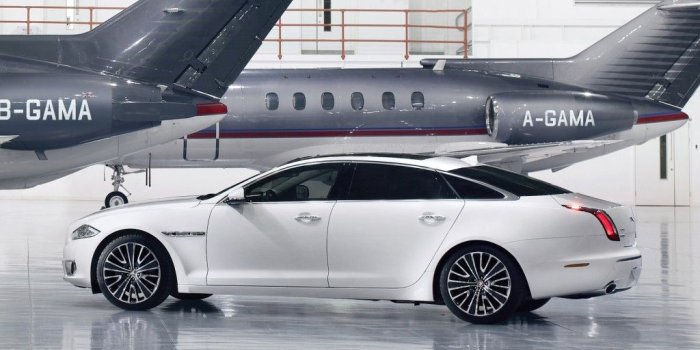 1024x768 Jaguar XJ wallpaper | 1024x768 | #4111