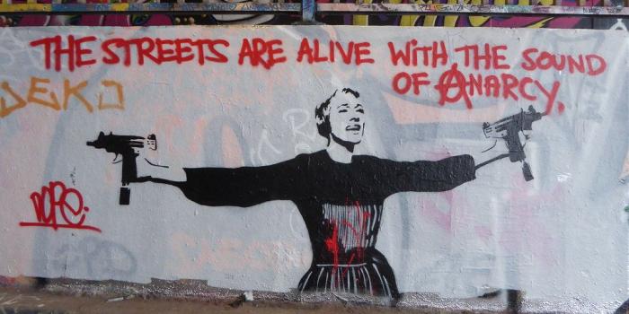 1024x768 The streets are alive with the sound of anarchy | duncan c