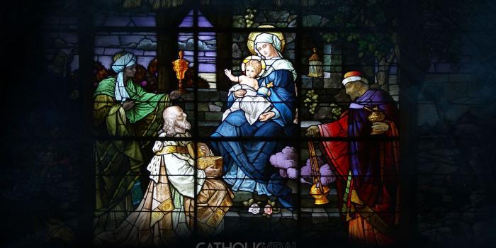 1920x1084 17 Stunning Stained-Glass Windows of the Nativity - HD Christmas