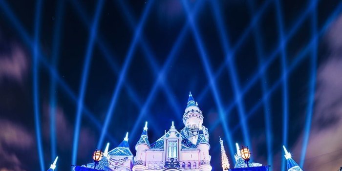 1080x1920 Free Disney iPhone Wallpapers - Disney Tourist Blog