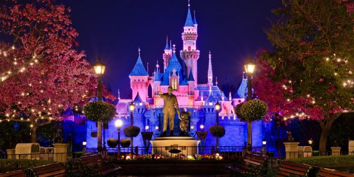 2000x1300 70+ Disneyland Castle Wallpapers on WallpaperPlay
