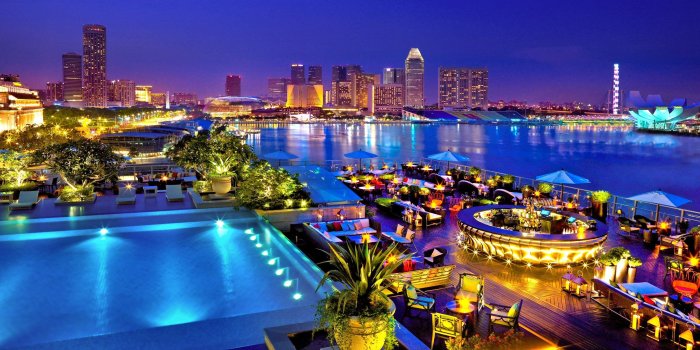 2880x1800 Singapore at night HD Wallpaper