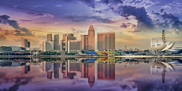 2422x964 Assorted buildings near body of water, singapore HD wallpaper