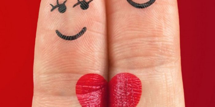 1080x1920 Funny Fingers Love Android wallpaper - Android HD wallpapers