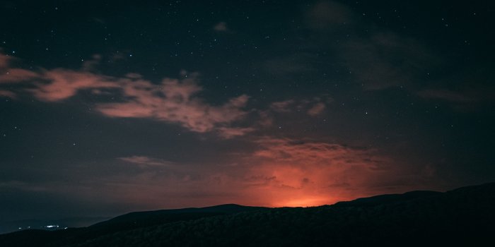 5472x3587 3377407 Night, Starry sky, Horizon wallpaper and background | Nature