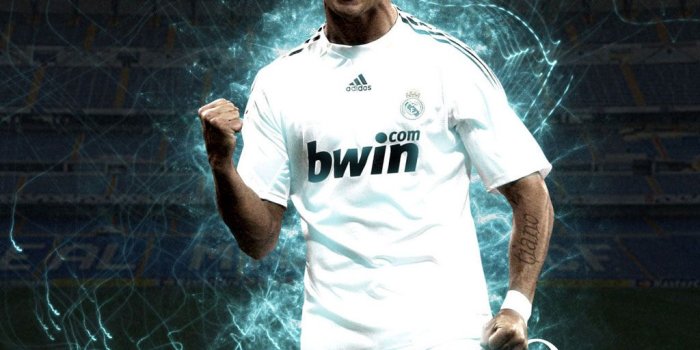 1024x1024 Cristiano Ronaldo Samsung Galaxy Tab 7 wallpapers | Tablet