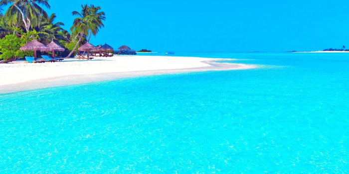 1680x1260 Crystal Clear Water ❤ 4K HD Desktop Wallpaper for 4K Ultra HD TV