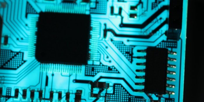 2160x3840 5 Days of Awesome Wallpapers: Retro Wallpapers - TechSpot