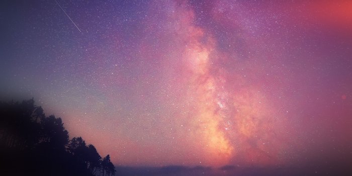 2524x2524 Gorgeous galaxy wallpapers for iPhone and iPad
