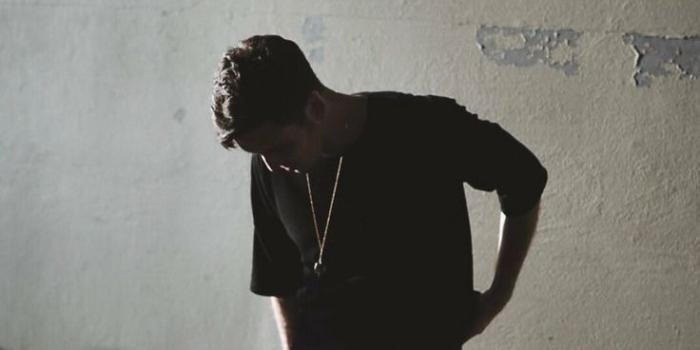 736x1101 Lauv Wallpapers