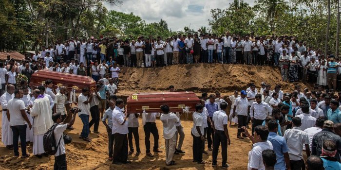 1600x900 Sri Lanka: Camera catches blast that strikes church - CNN Video