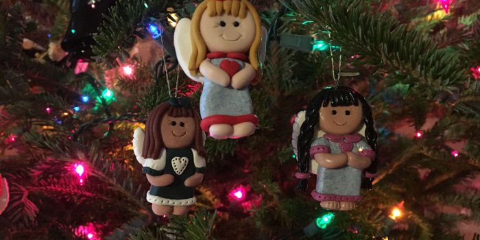 3840x2880 3066912 angel, christmas ornament, christmas tree, diiversity, heart