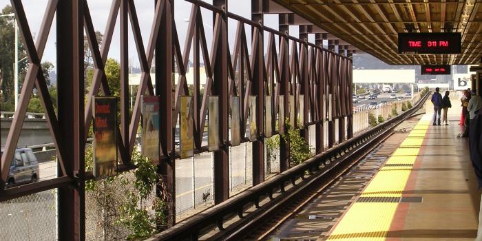 2048x1536 MacArthur (BART station)